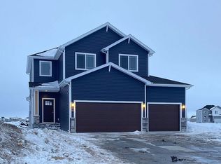 6070 66th St S, Fargo, ND 58104