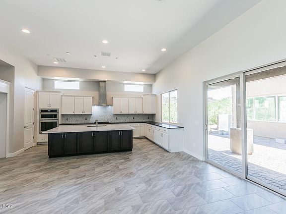 3rd image of 14247 N Hidden Enclave Pl