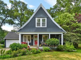 28705 Osborn Rd, Bay Village, OH 44140