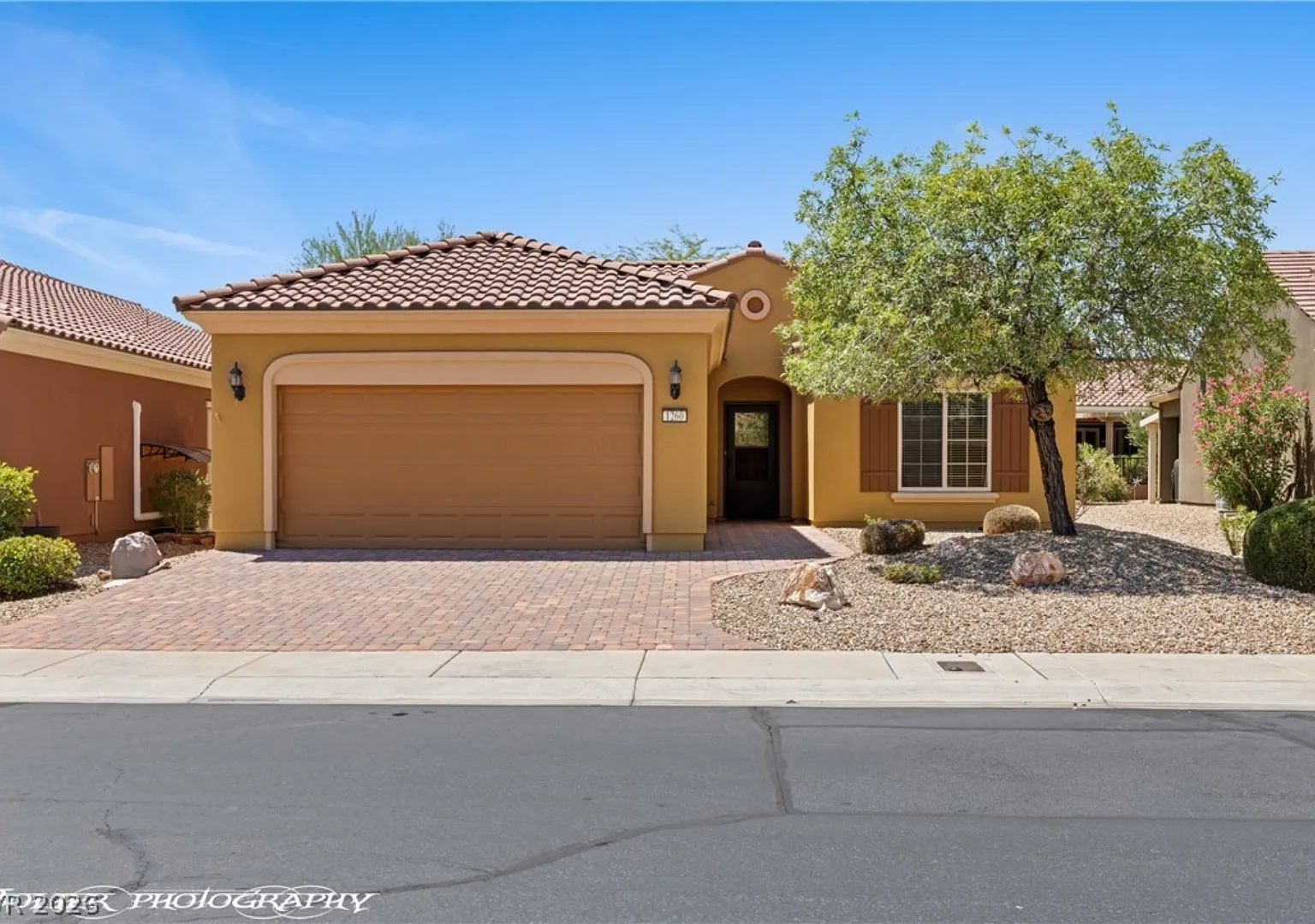 2 bed, 1571 sqft, $1,895 — Photo 1