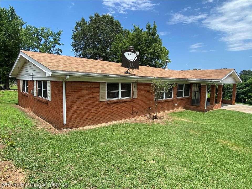 1st image of 1104 Bluff Dr