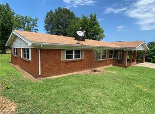 1104 Bluff Dr, Ozark, AR 72949