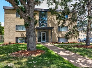 Sheraton Place Apartments, Saint Paul, MN 55104
