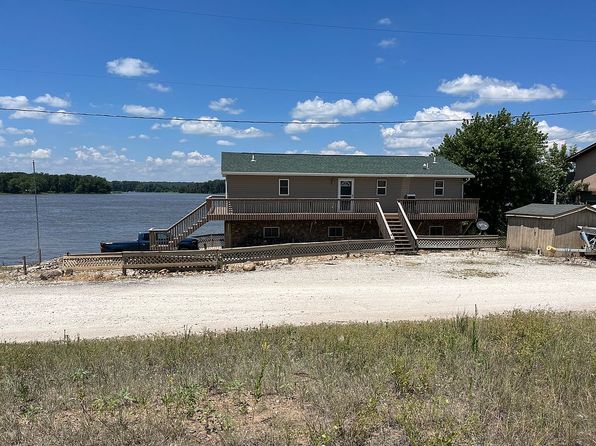 1635 Armstrong Rd