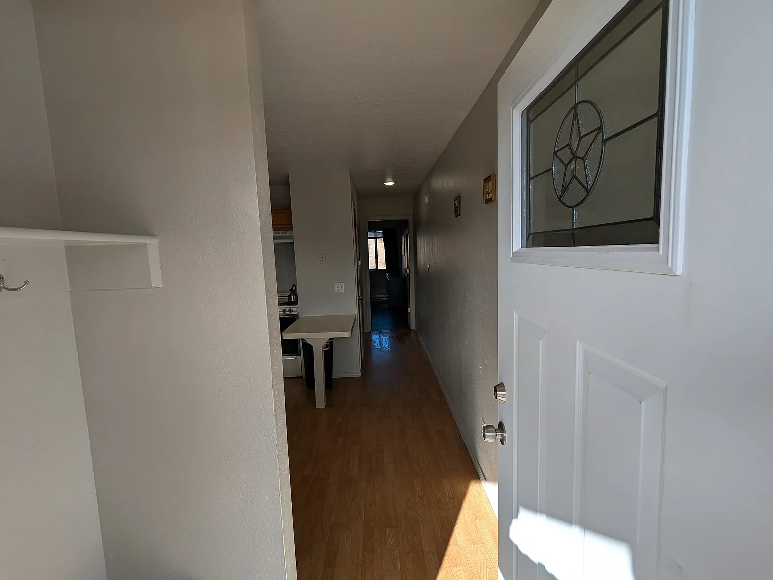 1 bed, 715 sqft, $1,195 — Photo 2