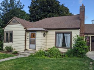 617 E 3rd St, Moscow, ID 83843