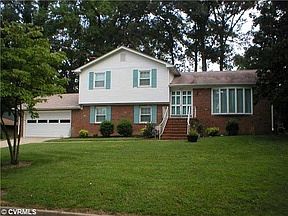 1st image of 3409 N Radford Dr