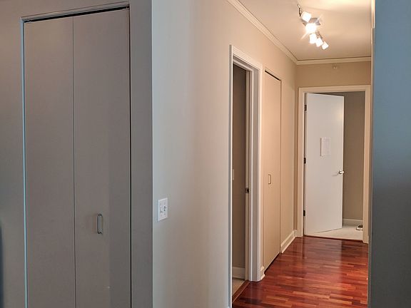 4th image of 201 N Westshore Dr APT 1805