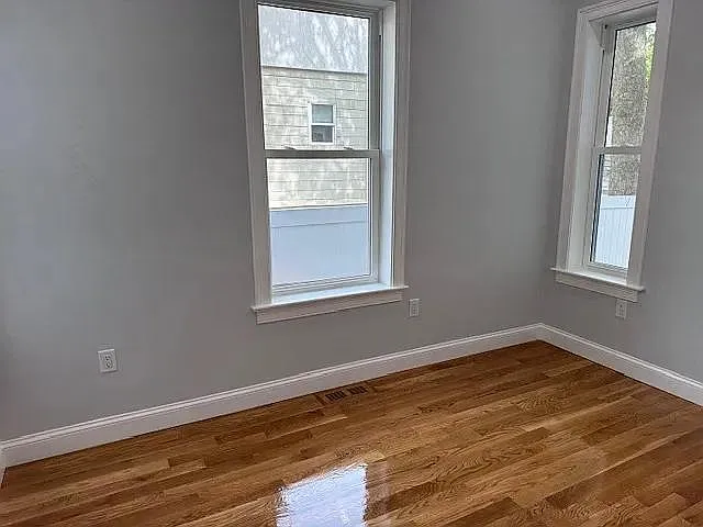 22 Garland Ave #1 — Photo 4