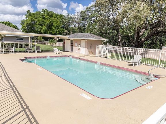 4th image of 8616 Firestone Cir