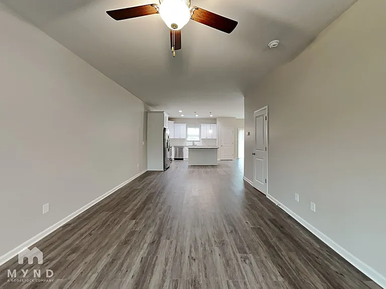 1513 Allenbrook Dr — Photo 2