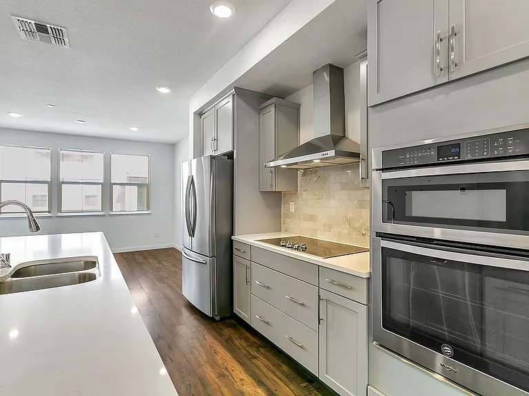 1543 Rucker Pl — Photo 7