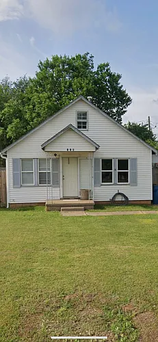 140 W Wayne St Photo 1