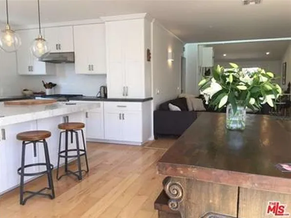 4105 Beethoven St, Los Angeles, CA 90066
