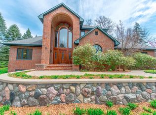 3125 W Dobson Pl, Ann Arbor, MI