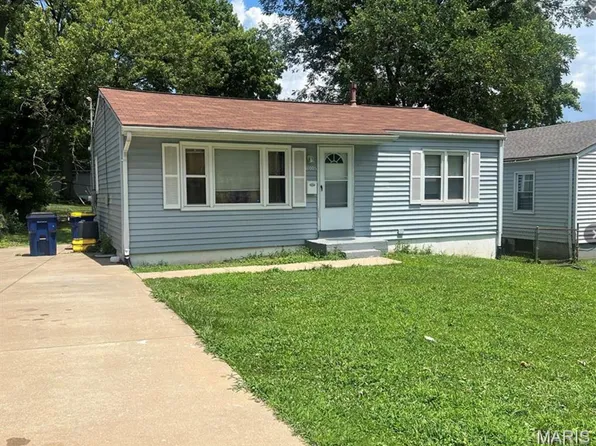 11005 Florence Ave, Saint Ann, MO 63074