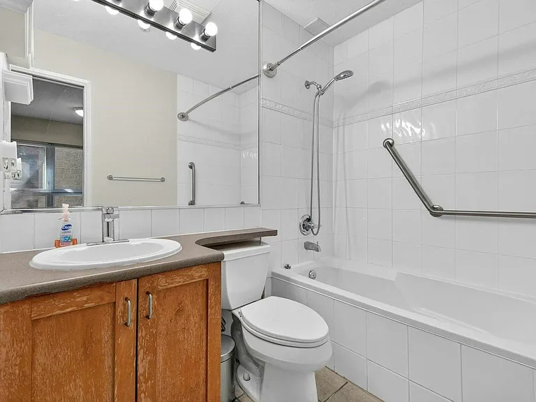 3788 W 10th Ave — Photo 7