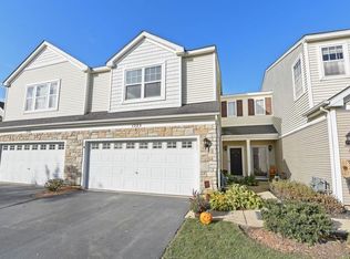 1523 Glacier Trl #1523, Carpentersville, IL 60110