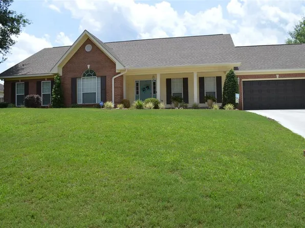 213 W Kingswood Dr, Enterprise, AL 36330