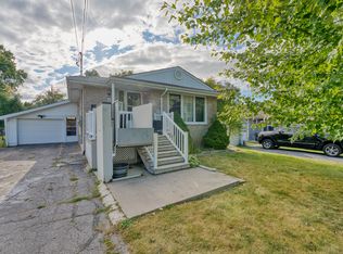 21 Alfred St #2, Greater Napanee, ON K7R3H9