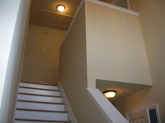 3rd image of 3189 Sentinel Cir