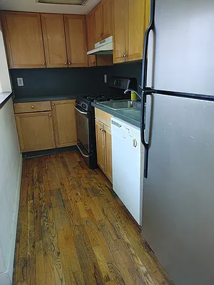 Rented by Brick Real Estate | media 11