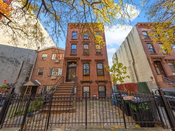 442 Gates Avenue image 1 of 1