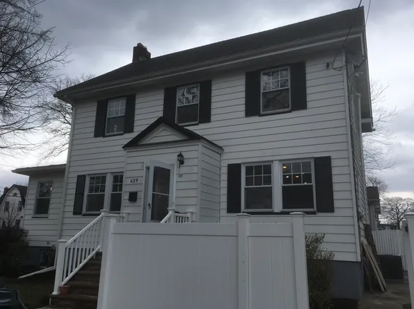 429 Cherry St, Roselle Park, NJ 07204