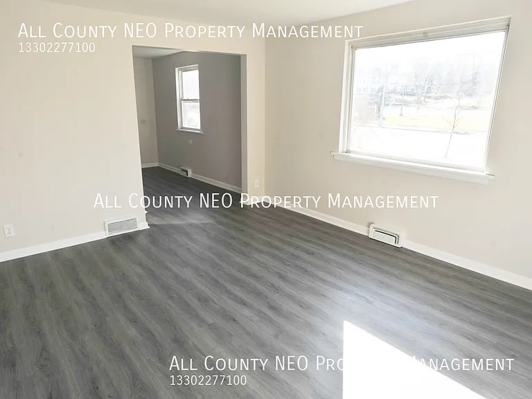 2114 Market Ave N #1 — Photo 15