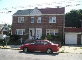 3444 209th St, Bayside, NY 11361