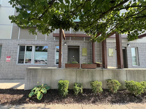 600 Douglas St NW #612C, Grand Rapids, MI 49504