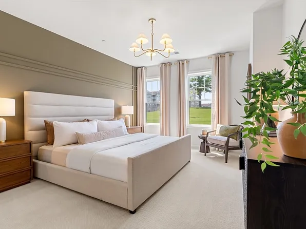 5 Peters Farm Way #107, Westborough, MA 01581