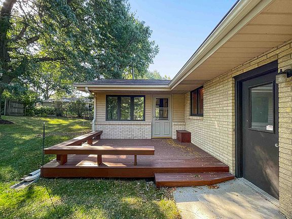 4th image of 2205 Delcy Dr