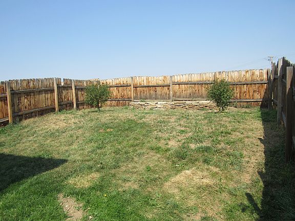 2nd image of 167 Sonesta Park