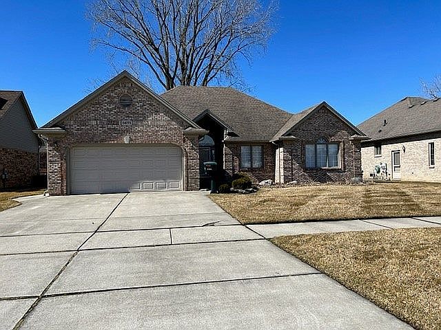 1st image of 54773 Carnation Dr