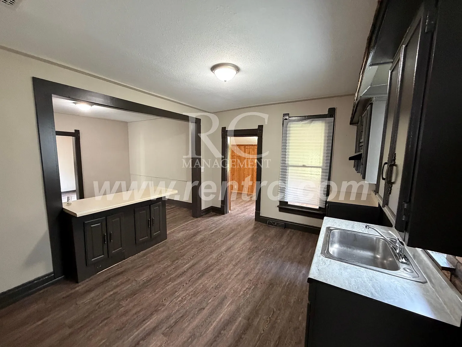 3 bed, 1150 sqft, $875 — Photo 3