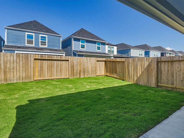 3538 Adelie Ln — Photo 38