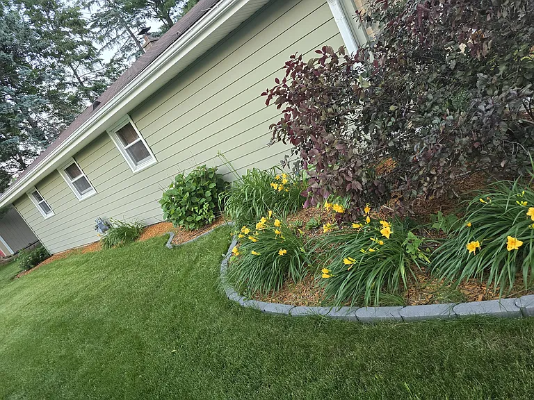 2332 Harvard Dr — Photo 11