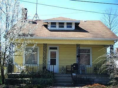 1st image of 207 N Hill St