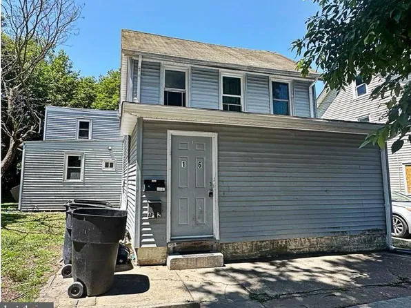 16 S New St APT 1, Dover, DE 19904