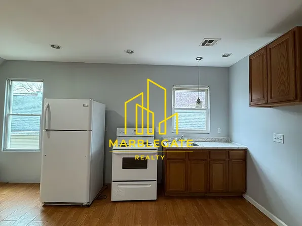 325 S Orange Ave #33, Newark, NJ 07103