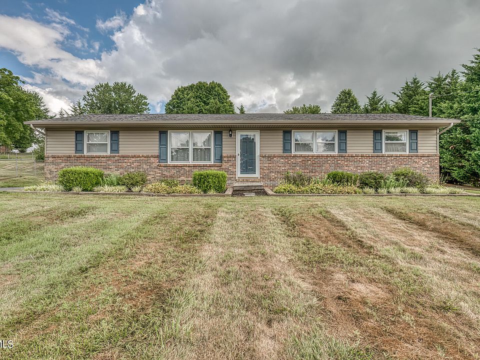 1st image of 1008 Shamrock Dr