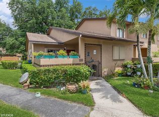2246 NW 37th Ave, Coconut Creek, FL 33066