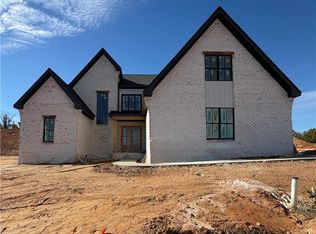 744 Royal Jasmine Ct, Winston Salem, NC 27106