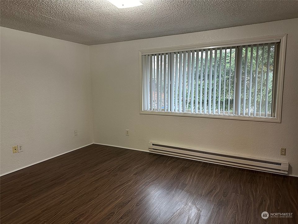 Cozy & Quiet 2BD/1.25BTH Duplex for Lease in Mukilteo, WA 5001 Graham