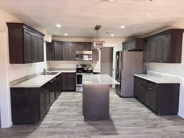 290 E 26th Pl, Yuma, AZ 85364