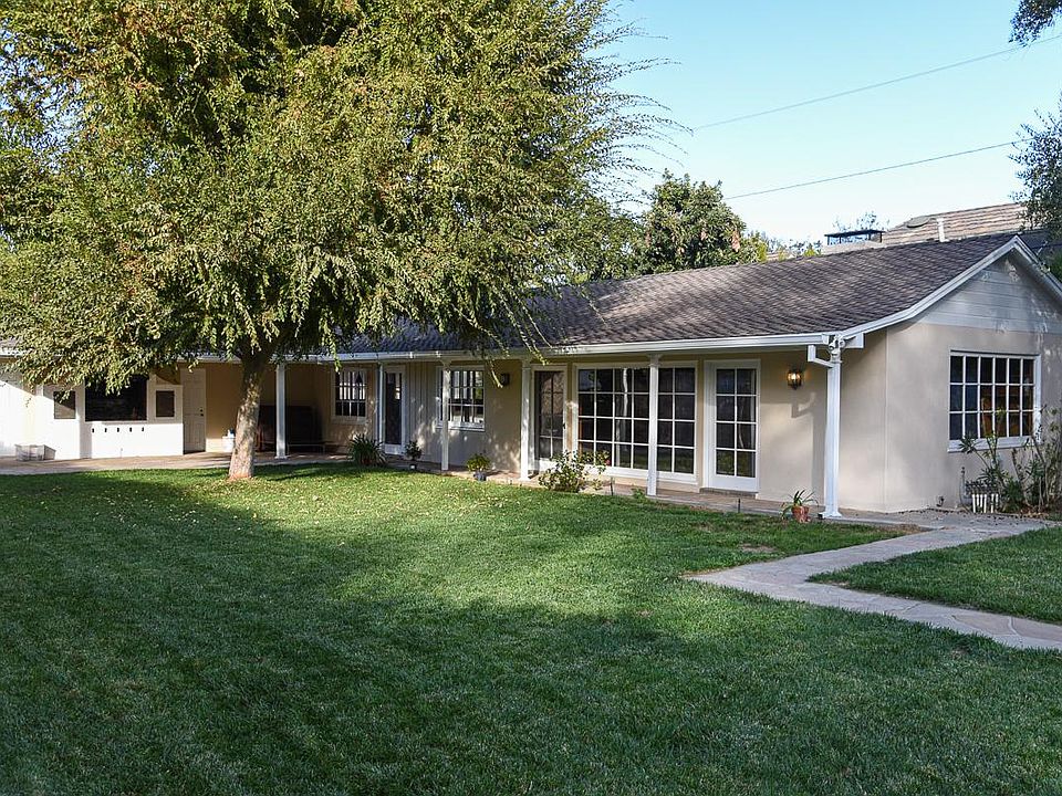 1st image of 5118 Amestoy Ave