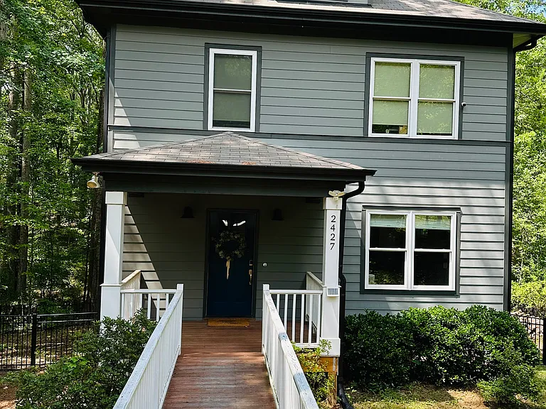 2427 Winburn Ave — Photo 4