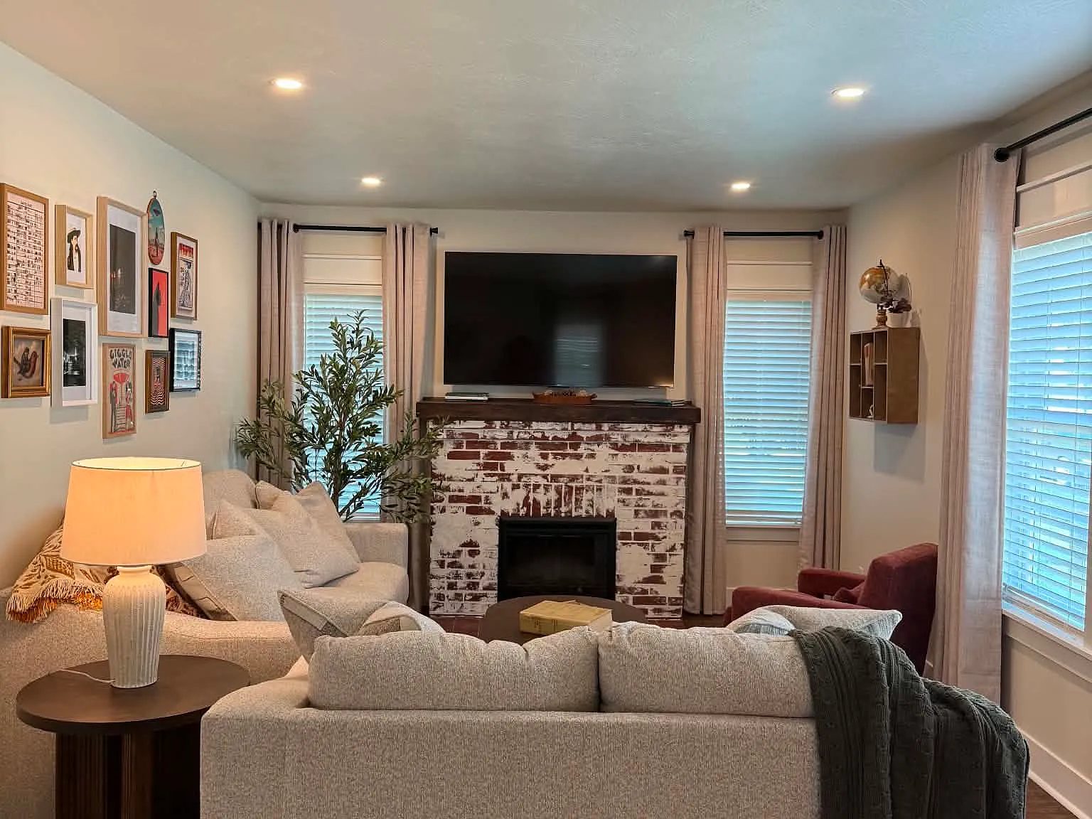3 bed, 1500 sqft, $1,800 — Photo 1