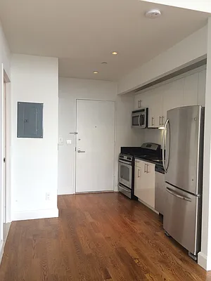 Rented by Waterton Residential New York | media 38